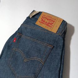 Levi's 501 Original Shrink to Fit Jeans