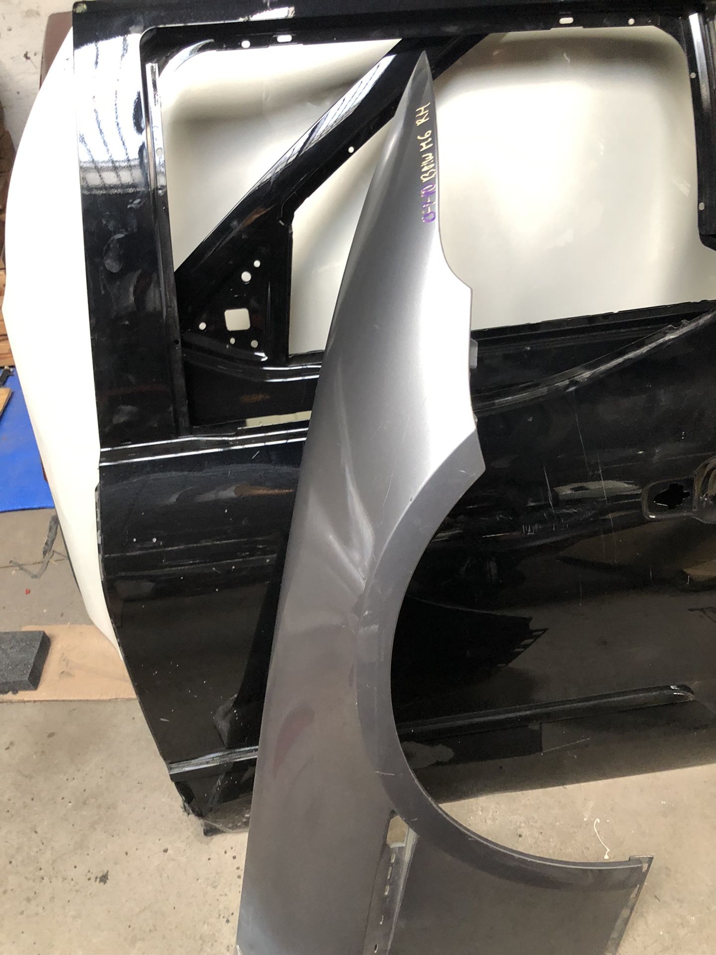 2007-2010 Bmw M6 Fender Right Side