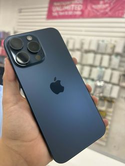 iPhone 15 pro max 256gb UNLOCKED