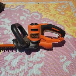 Black + Decker Hedge Trimmer
