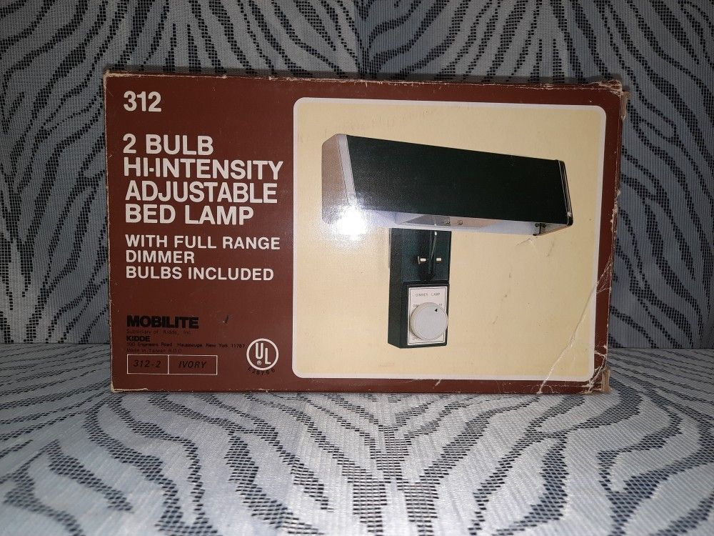 Vintage Retro Mobilite 312 Hi-Intensity Adjustable Bed Lamp