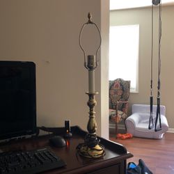 Virginia metalcrafters brass lamp