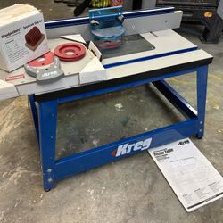 Kreg Bench top Tougher Table w/accessories. 