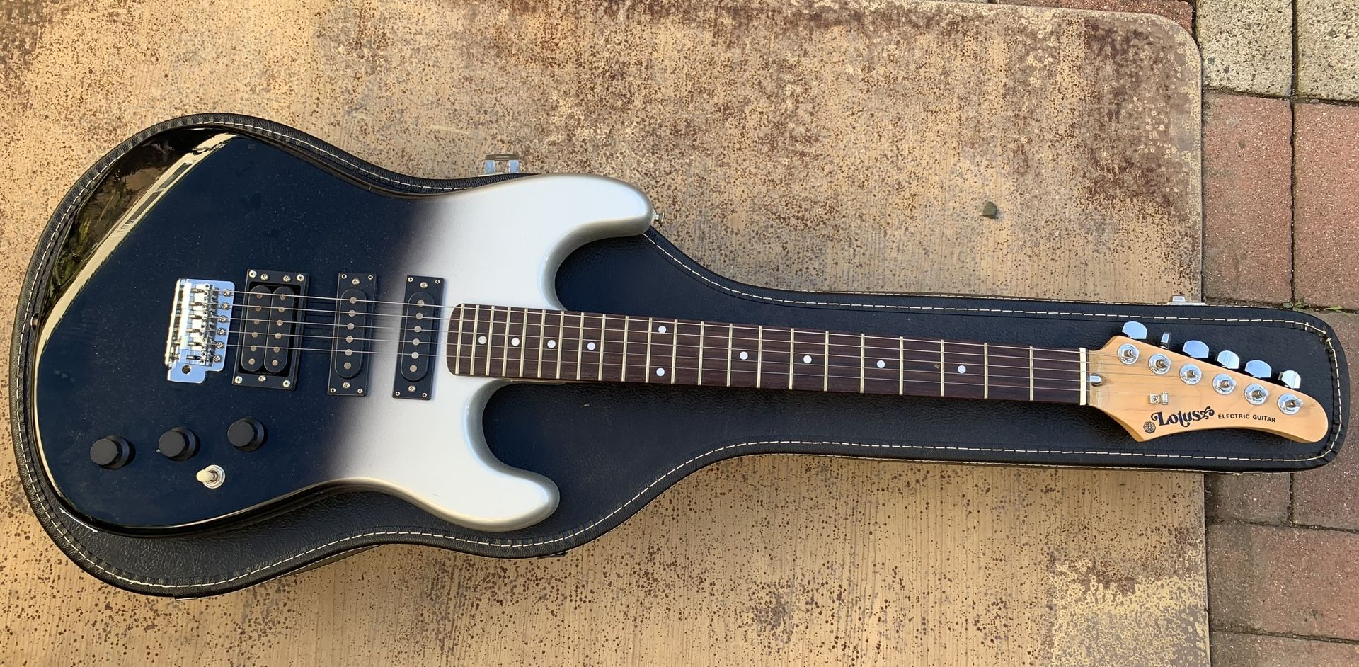 Lotus S-S-H Strat Electric Guitar - NICE