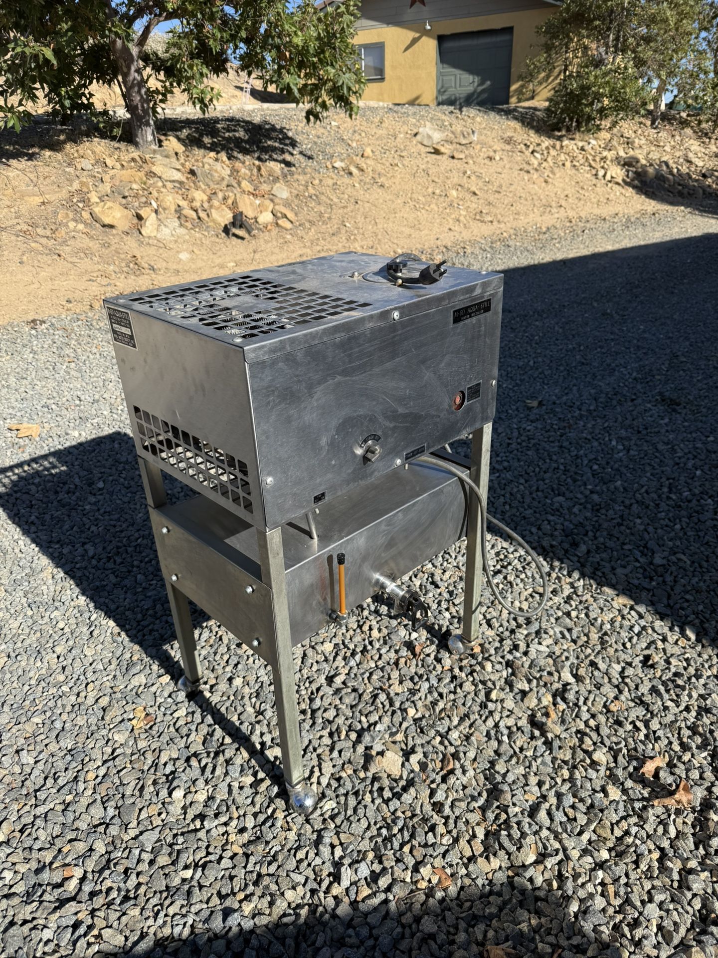 M-6D Aqua - Still Water Distiller