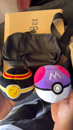 Pokeball Plushies (master & luxury) ball