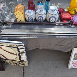 Curtain Rods, 6 Silver/chrome. 1 Bronze