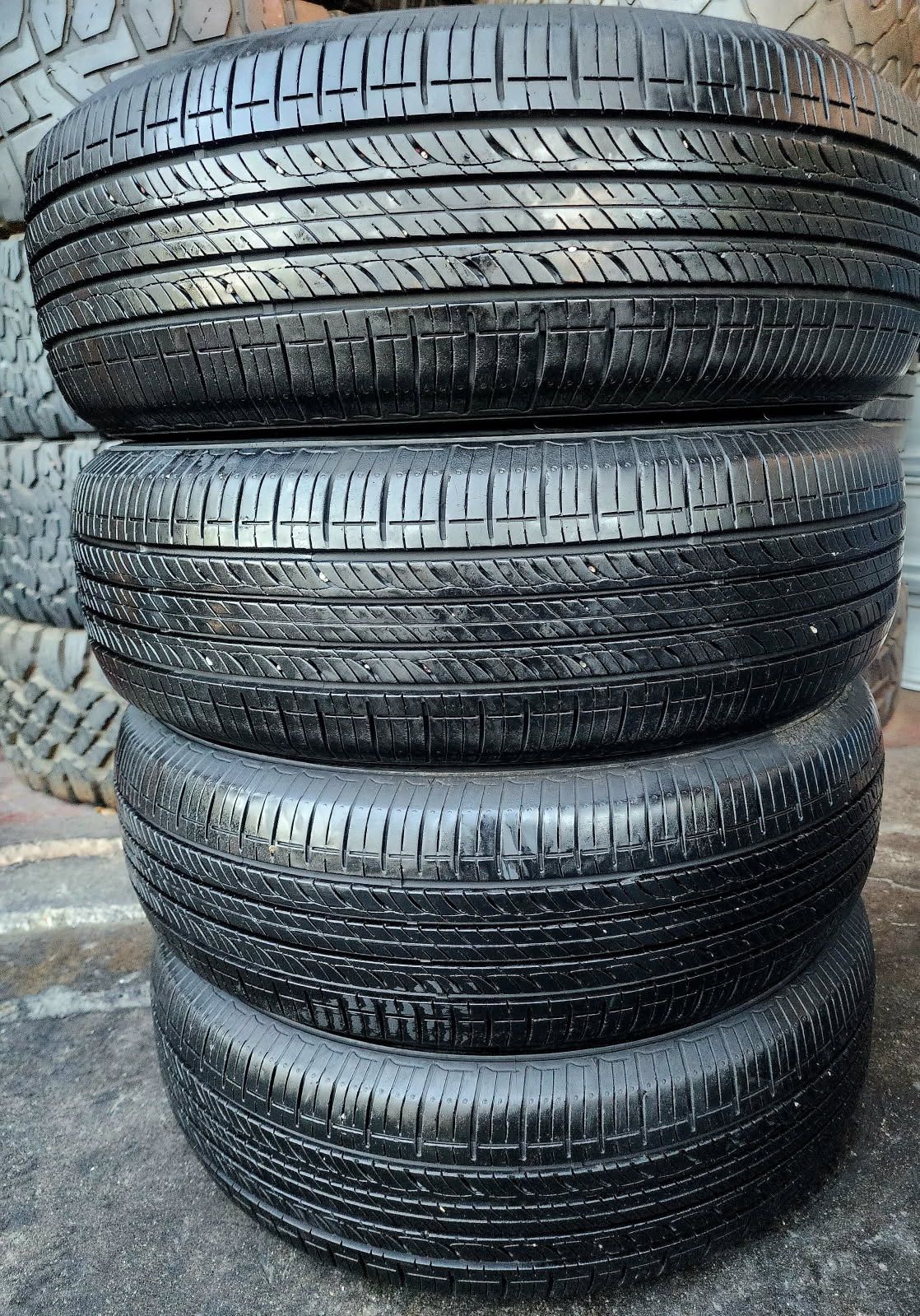 4 USED TIRES HANKOOK 195/65/15