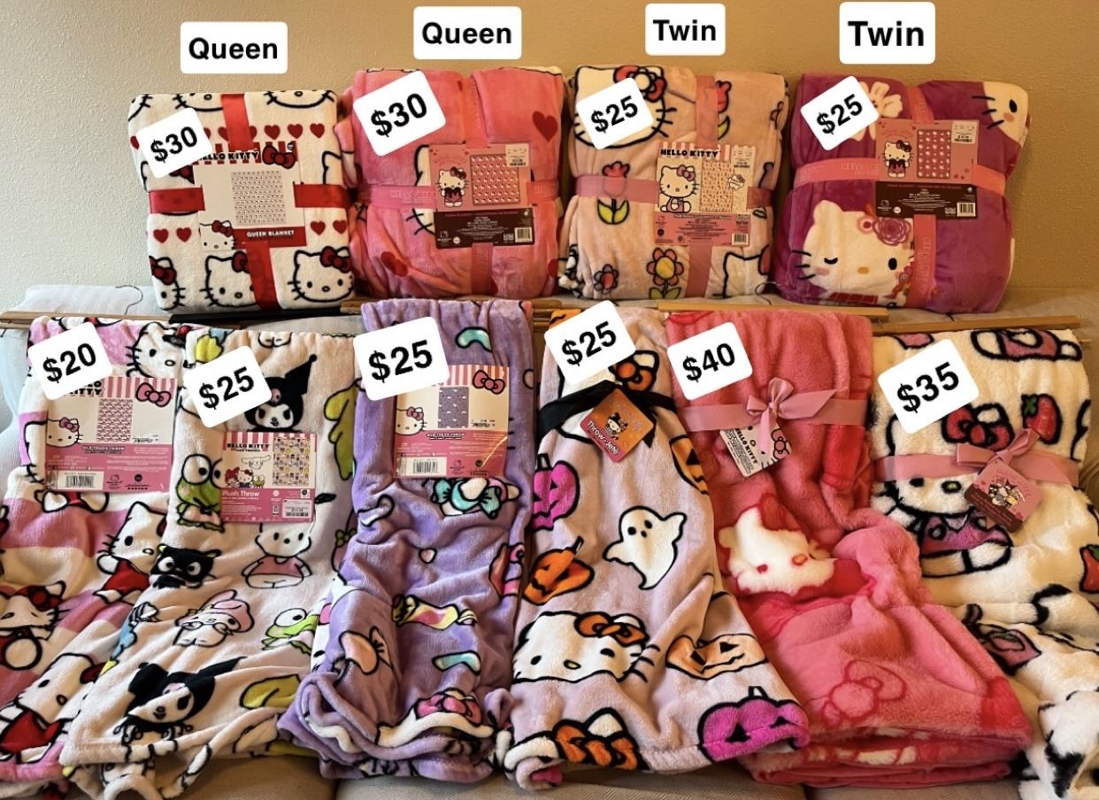 HELLO KITTY BLANKETS