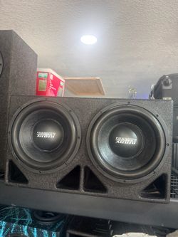 Sundown e10v4 subs in ported box