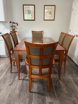 Stanley Furniture Dining Room Set - Table (with Extension), 6 Chairs & Matching China Cabinet