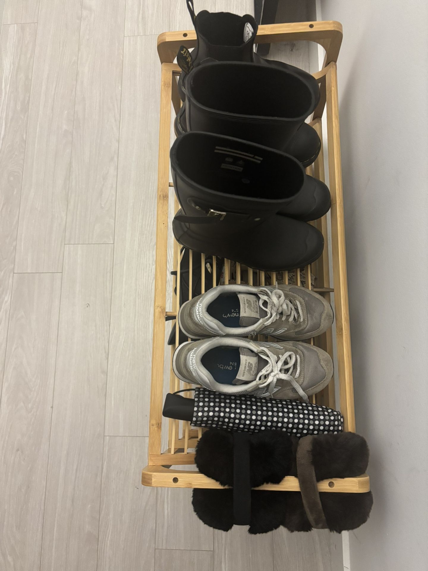 12 Pair Solid Wood Shoe Rack