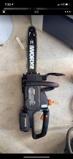 12 in worx chainsaw & 40v battery (no charger)