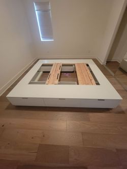 King size bedframe