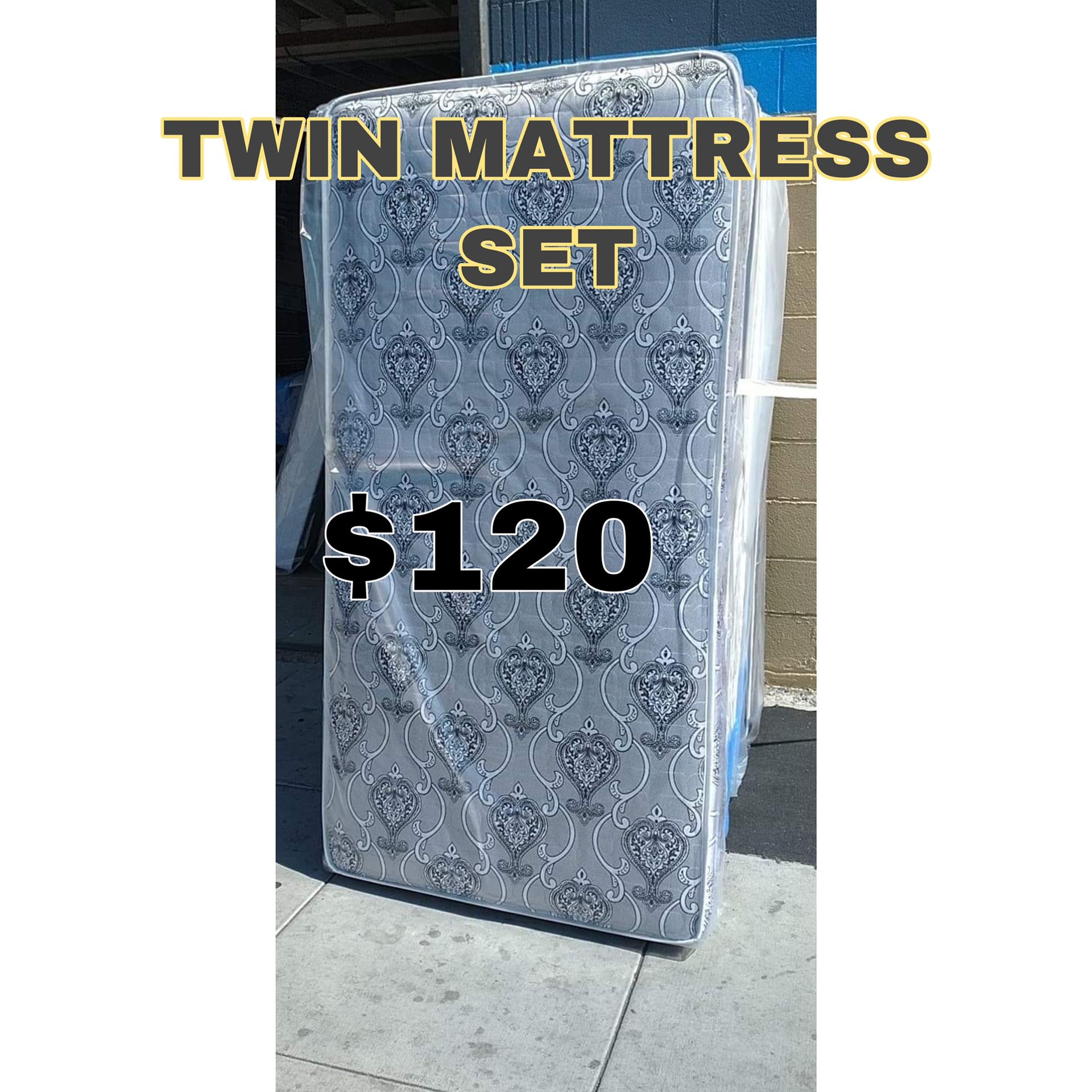 TWIN MATTRESS AND BOX SPRING Furniture