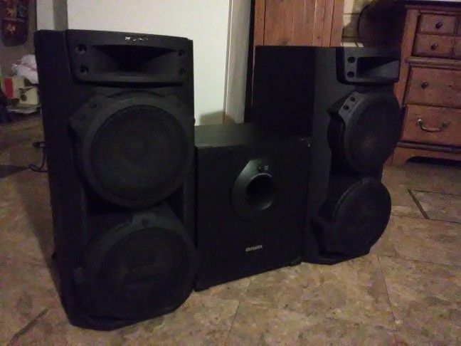 Sony Speakers with Powered Subwoofer