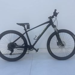 Specialized Mountain Bike