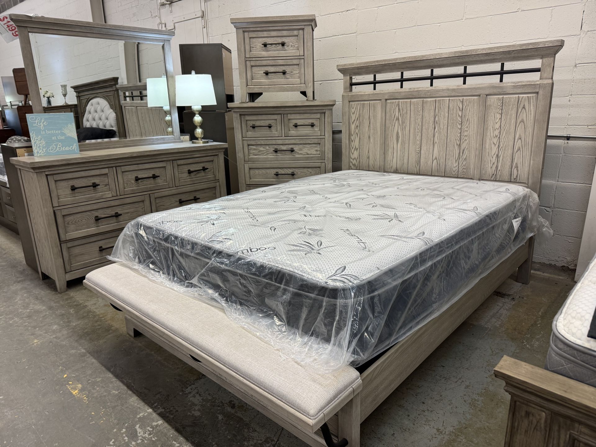 Beautiful Bedroom Set. Includes Everything In The Pictures!! Financing Available!