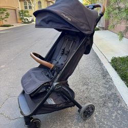 Nuna Trvl Stroller 