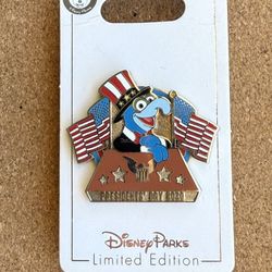Disney Pin