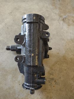 Steering Box 1970 AMC Javelin 3 Mounting Bolt Style