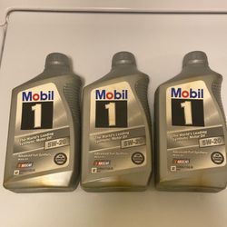 New Mobil 1 5W-20 Synthetic Motor Oil 3 Quarts