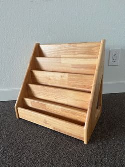 Montessori & Me Book Shelf