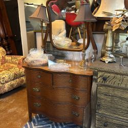 Dresser Vintage Tiger Wood With Mirror 