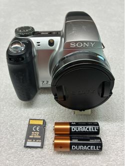 Sony Cybershot DSC-H5 7.2MP Digital Camera, 12x Zoom