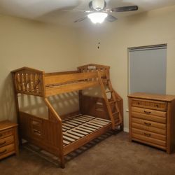 Great Condition Bunk Bedroom Set