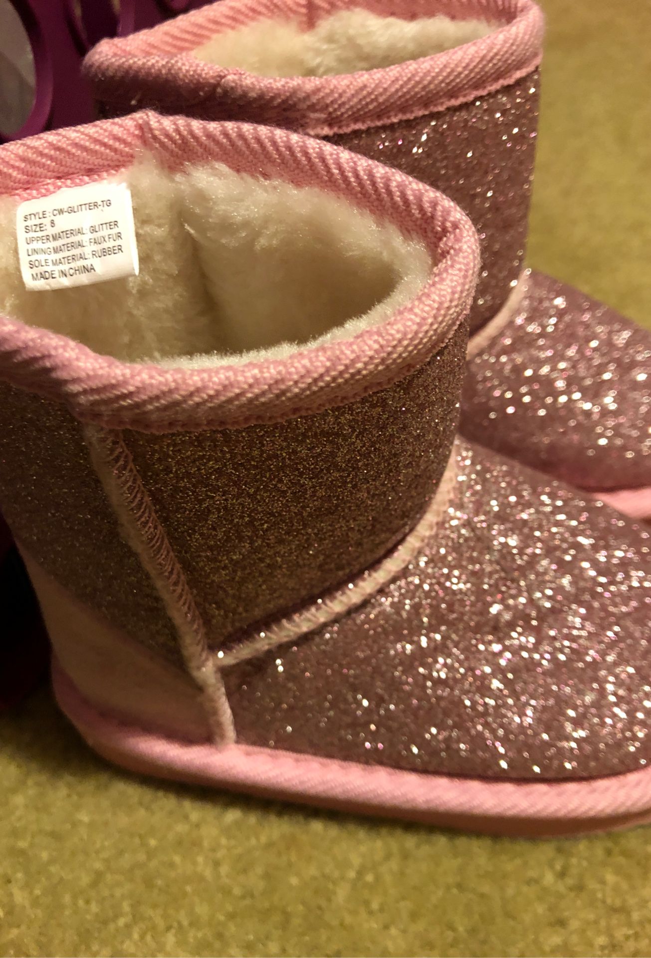Toddlers girls boots size 8