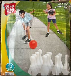 Kids bowling set
