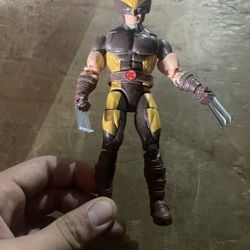 Hasbro Wolverine 