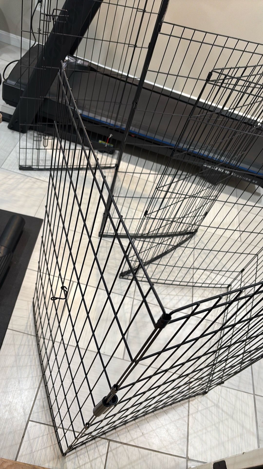 Giant Dog Pen and crate
