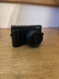 Digital camera