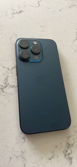 iPhone 15 Pro Max 256GB Unlocked