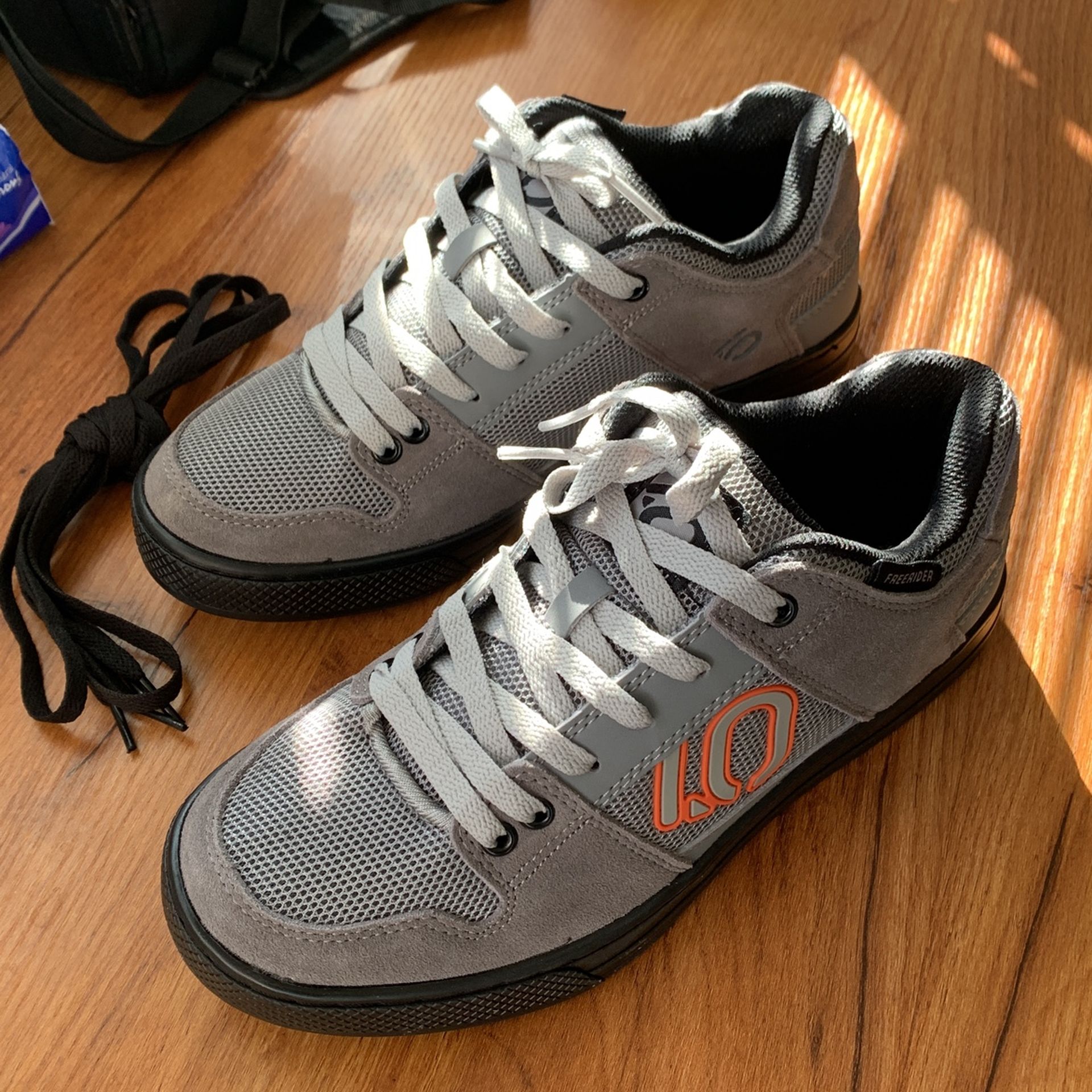 Five-ten Bicycle Shoes (Free Rider) 