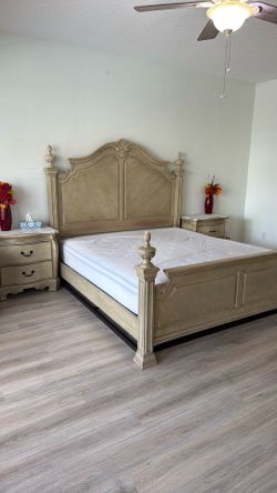 Bedroom set