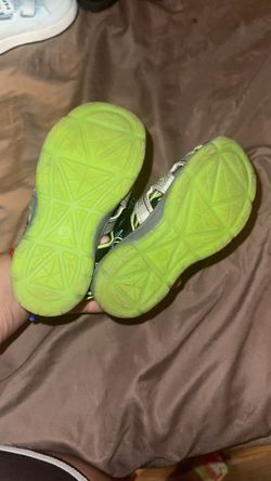 Boy Shoes Size 9