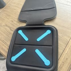Munchkin Elite Seat Guardian Protector