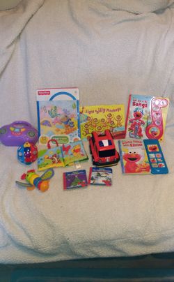 15 Baby Toys Books Puzzle Sesame Street Bright Starts Winnie the Pooh