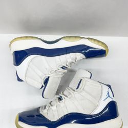 Size 5Y - Air Jordan 11 
