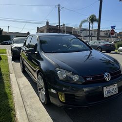 2011 GTI (automatic) 