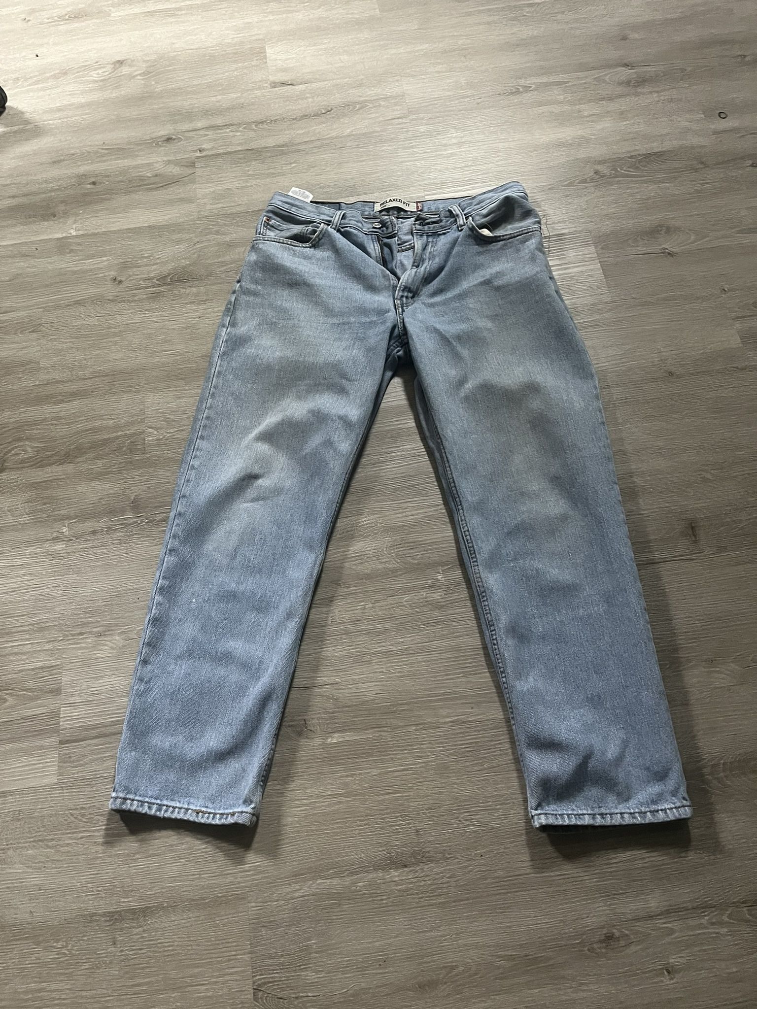 $21 Levi’s 550 relaxed fit Men’s Blue Jeans Size 34x30