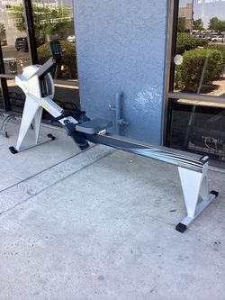 Concept 2 rower model E with pm5 with only 2 hours of use on it includes warranty