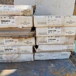 11 Cajas  Piso Seramica  Cada Caja Trai 6 Piezas  $120 Todas 