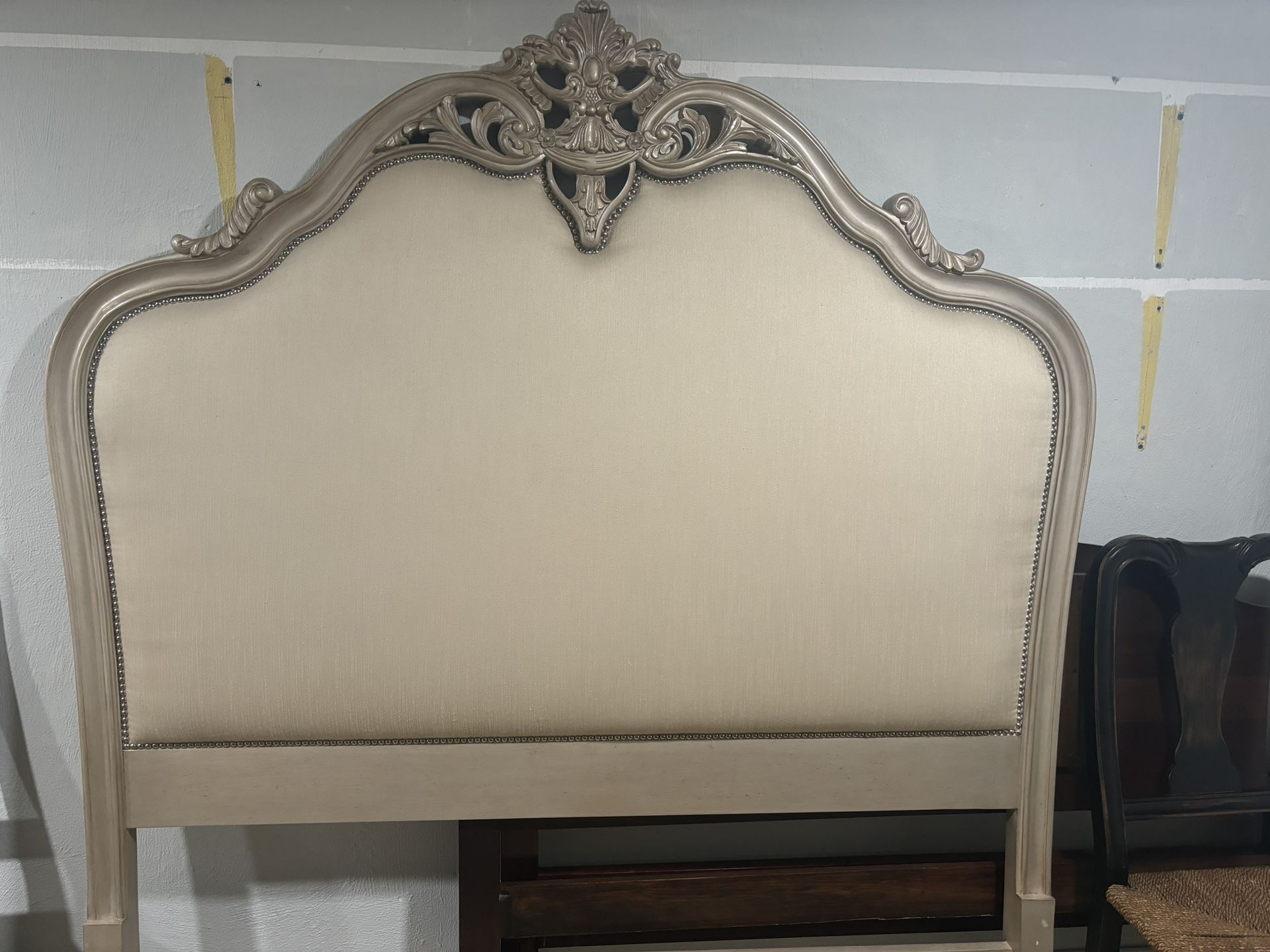 Fabric Bed frame - FRONTGATE