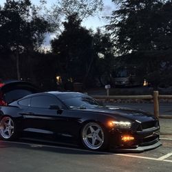Mustang GT Wheels 