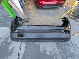 Jeep compass rear bumper complete oem fit 2017 2018 2019 2020. 2021 2022 2023 2024