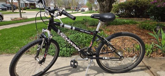 Schwinn 24 inch Boys Bike